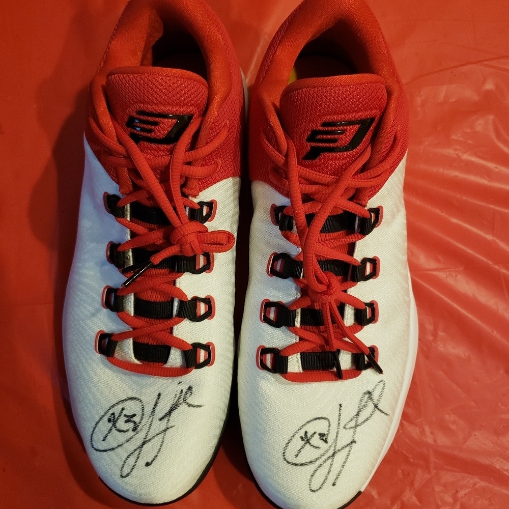 NEW Autographed Jordan CP3 X Size 13 White,Red,BlK